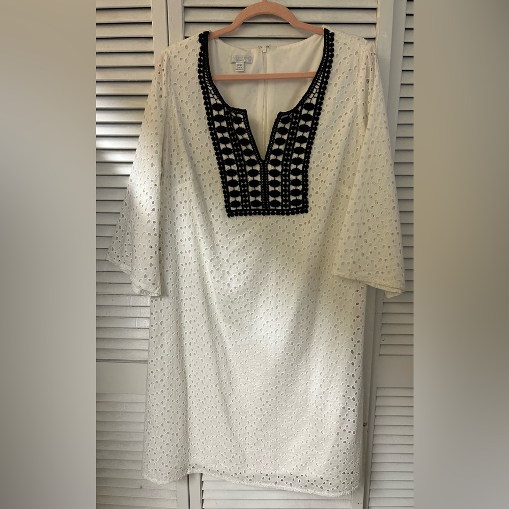 London Times White Eyelet Tunic Dress with Black Detailing Size 14W
